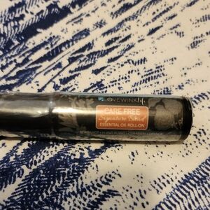 Care Free Essential Oil Roll-On - Black and Orange